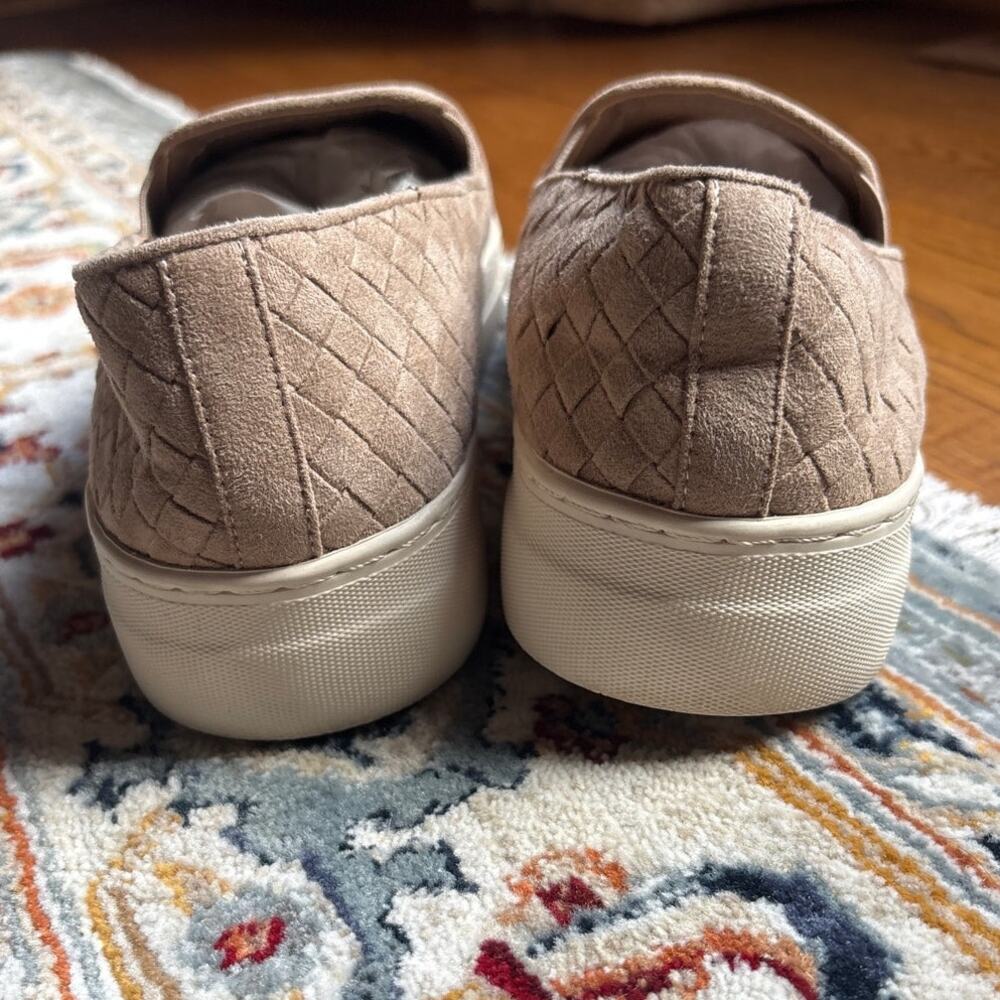 VINCE CAMUTO Kamron Slip-on Sneaker Size 11 - Picture 7 of 7